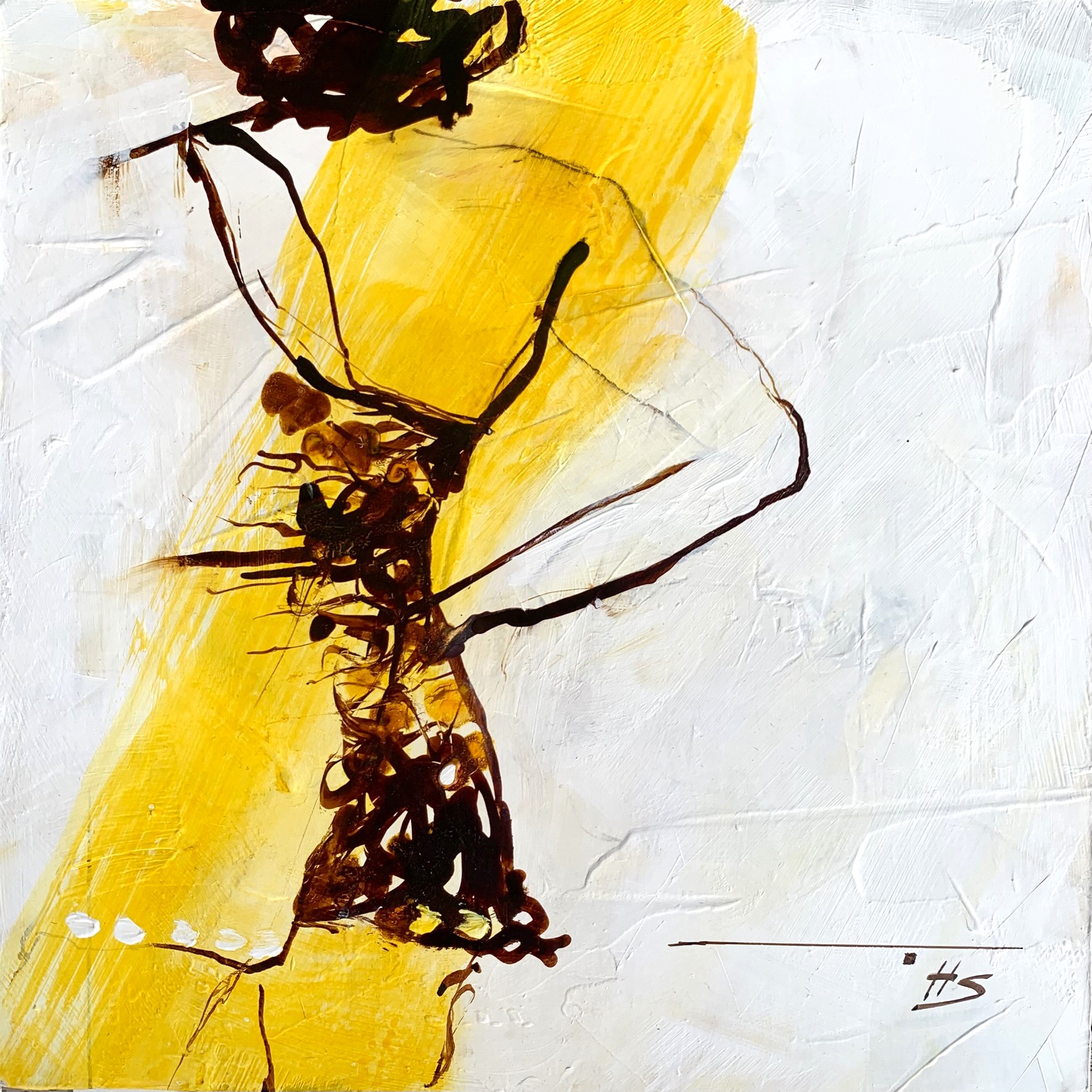 Kunstwerk von Heike Schümann zeigt eine den Betrachtenden mit dem Rücken abgewandte stehende Frau