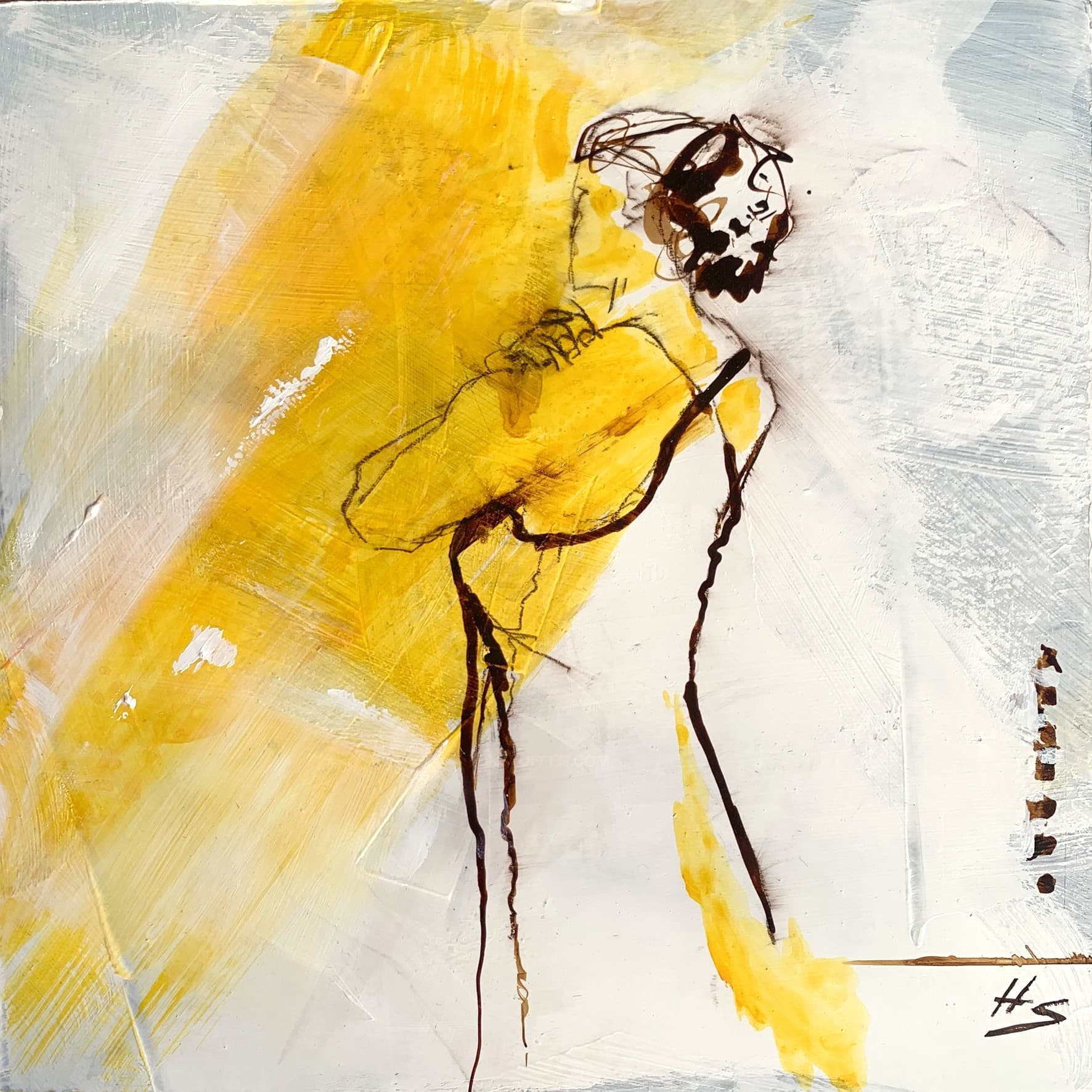 Kunstwerk von Heike Schümann zeigt eine die Arme verschränkende, den Betrachtenden abgewandte Frau